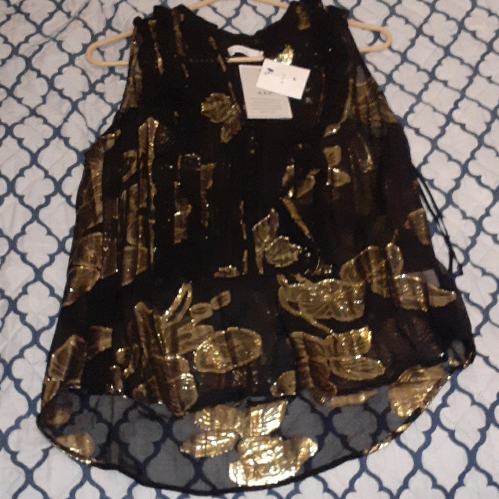 Black sleeveless Shirt